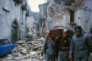 Rescuers with bodies and coffins of victims of the earthquake, Balvano, Italy, 23 November 1980. ANSA/OLDPIX