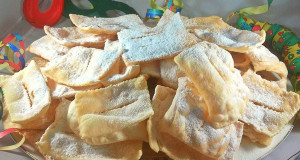 chiacchiere-di-carnevale-senza-glutine-600x320