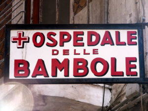 ospedale_bambole_cover[1]